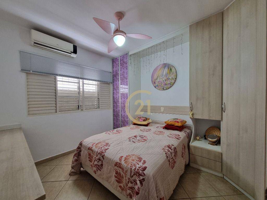 Sobrado à venda e aluguel com 3 quartos, 178m² - Foto 27