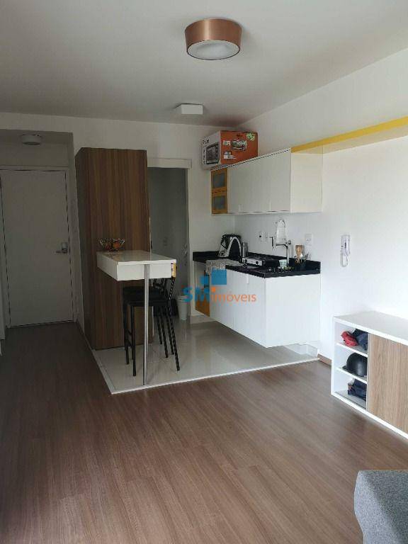 Apartamento para alugar com 1 quarto, 56m² - Foto 3