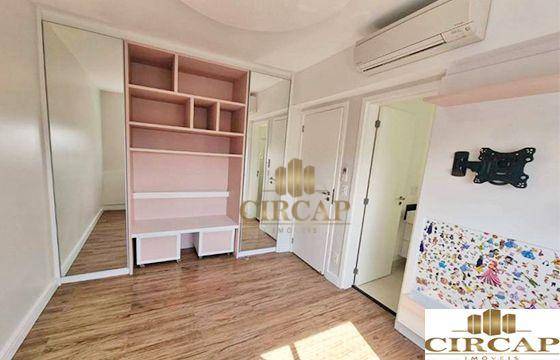 Apartamento à venda com 3 quartos, 143m² - Foto 9