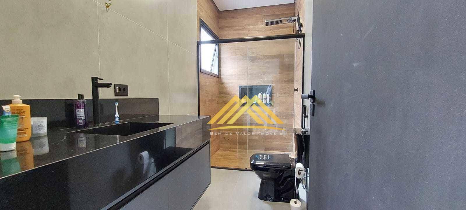 Casa à venda com 4 quartos, 290m² - Foto 24