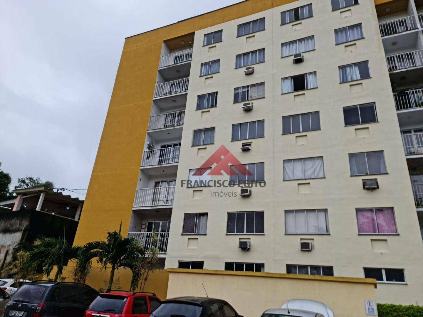 Apartamento à venda com 2 quartos, 55m² - Foto 2