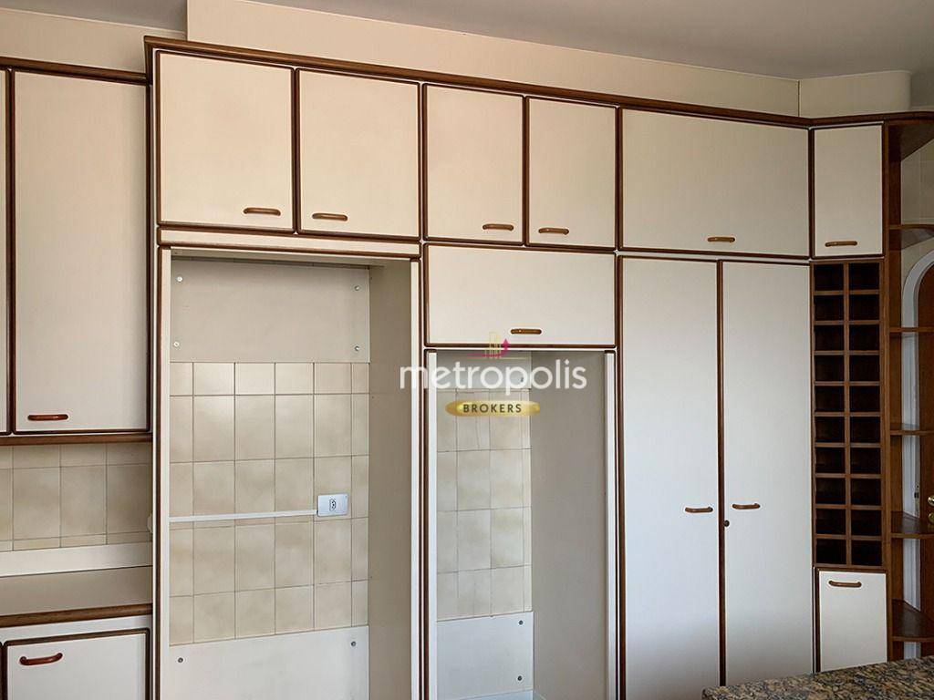 Apartamento para alugar com 4 quartos, 195m² - Foto 47