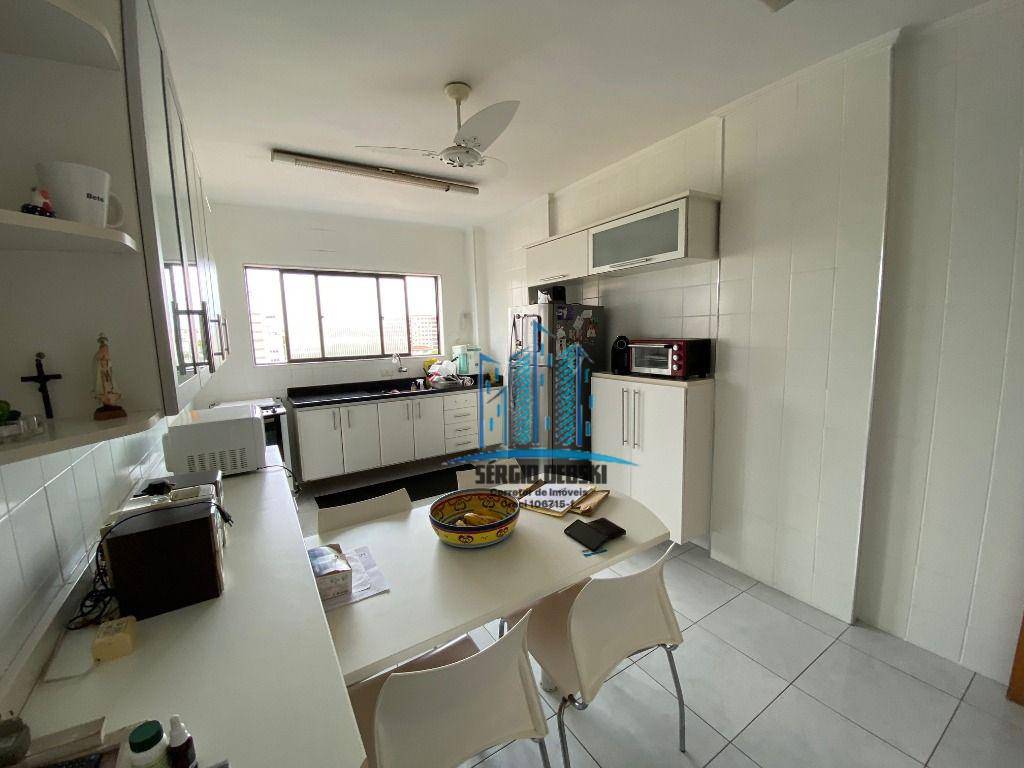 Apartamento à venda com 2 quartos, 110m² - Foto 13