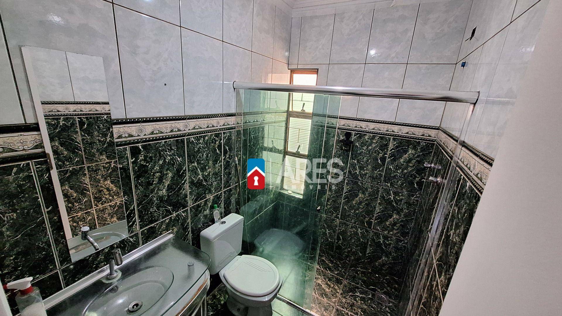 Casa para alugar com 3 quartos, 100m² - Foto 9