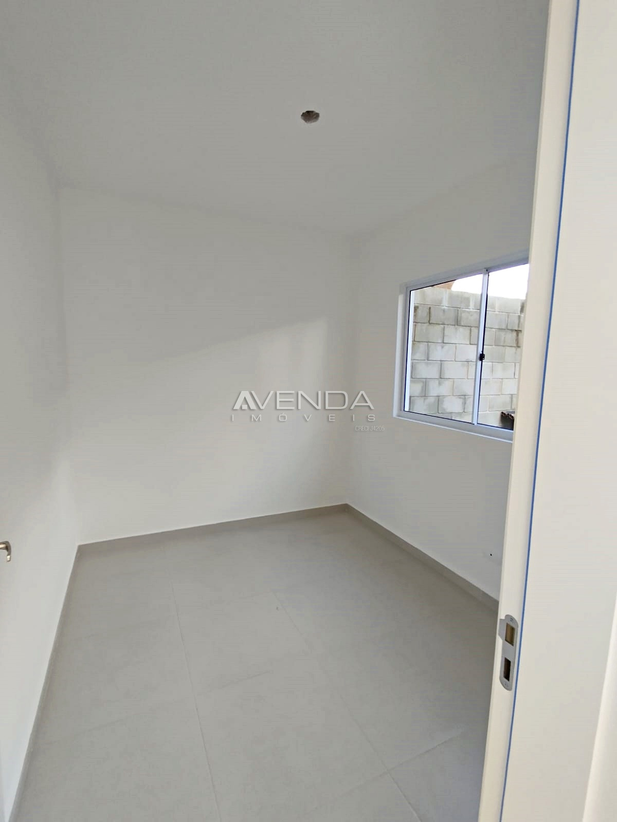 Casa à venda com 2 quartos, 47m² - Foto 8