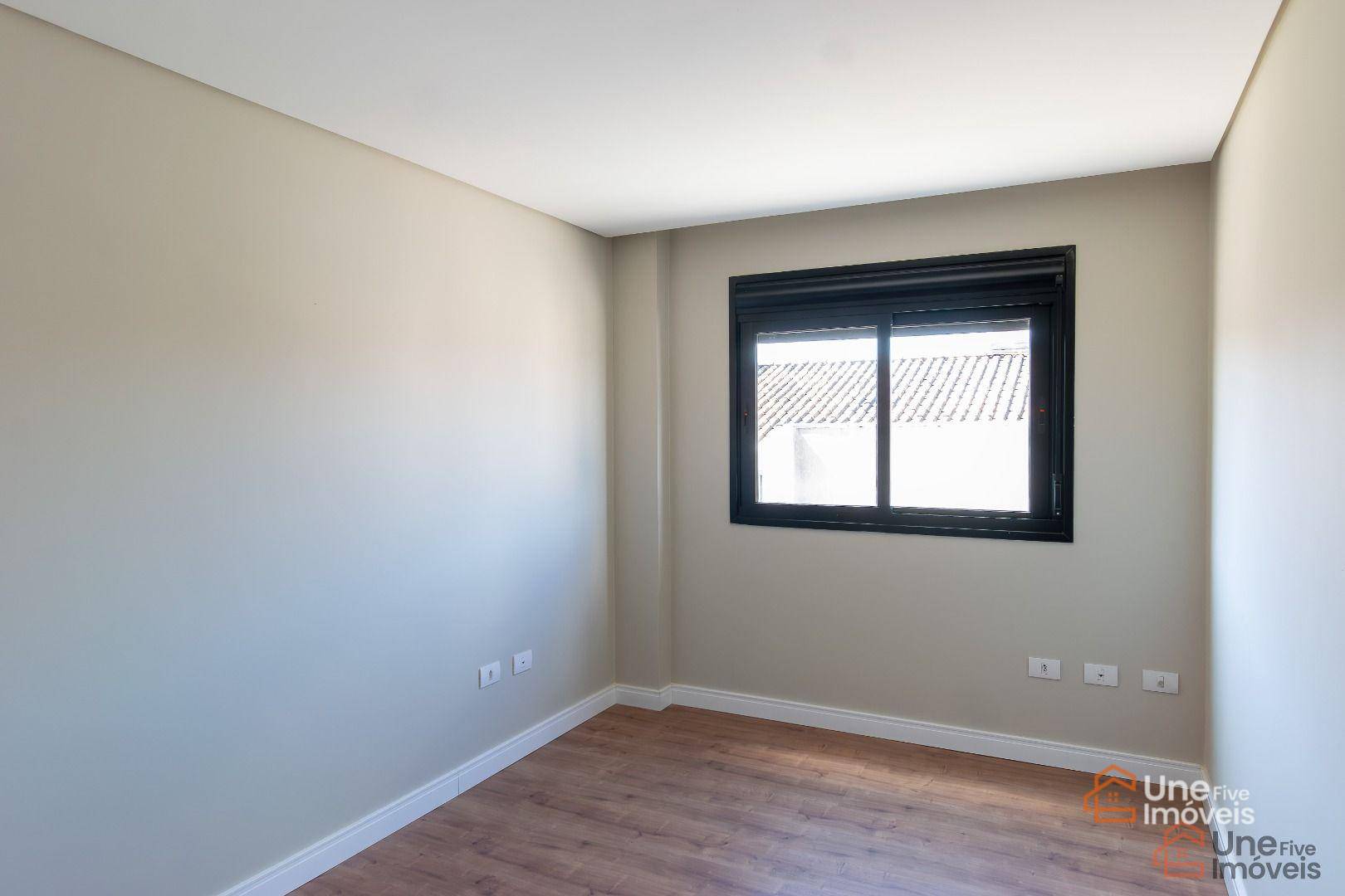 Apartamento à venda com 3 quartos, 101m² - Foto 11