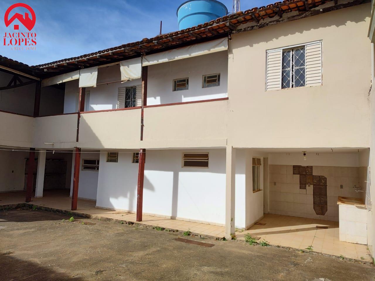 Casa à venda com 3 quartos, 400m² - Foto 6