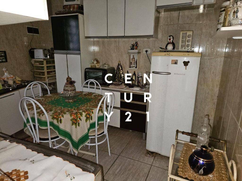 Apartamento para alugar com 1 quarto, 120m² - Foto 9