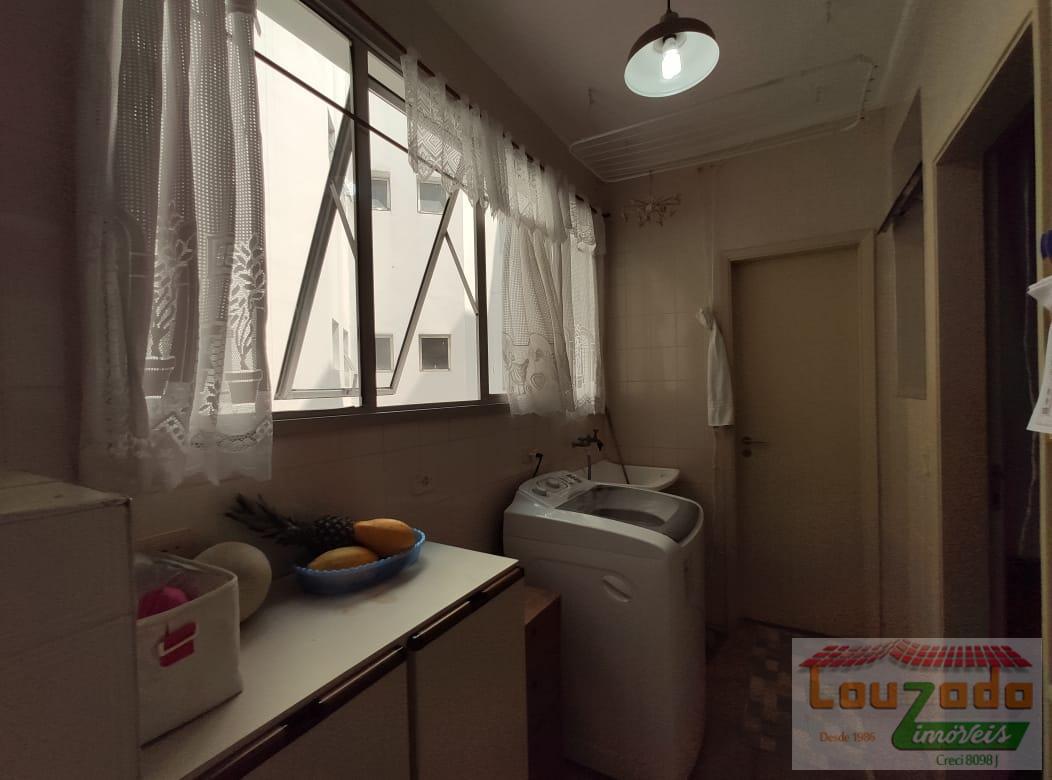 Apartamento à venda com 3 quartos, 118m² - Foto 10