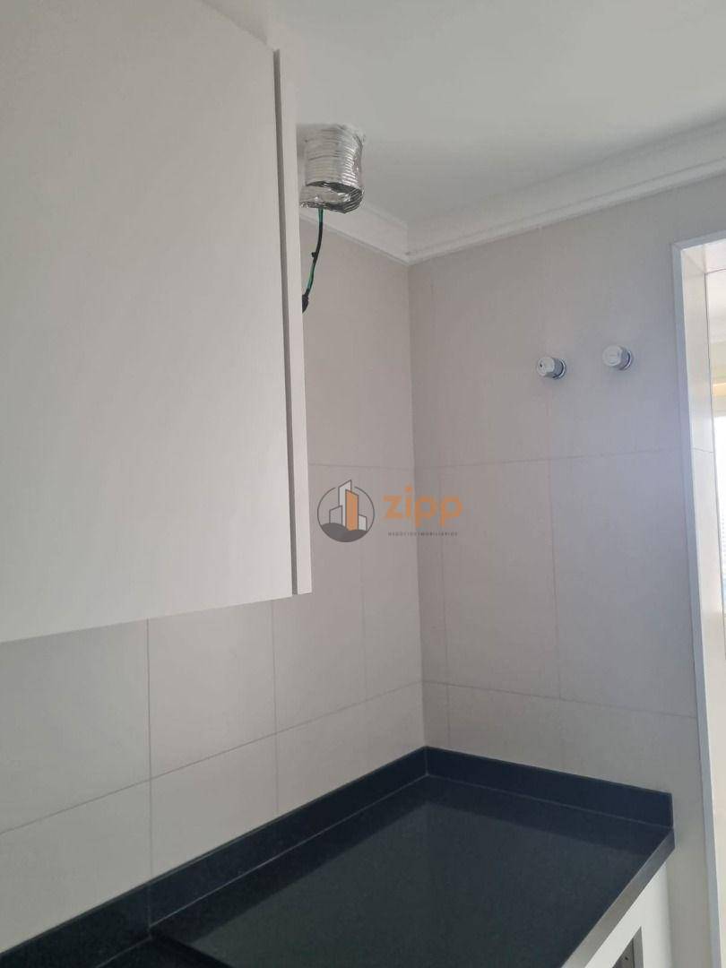 Apartamento para alugar com 2 quartos, 74m² - Foto 2