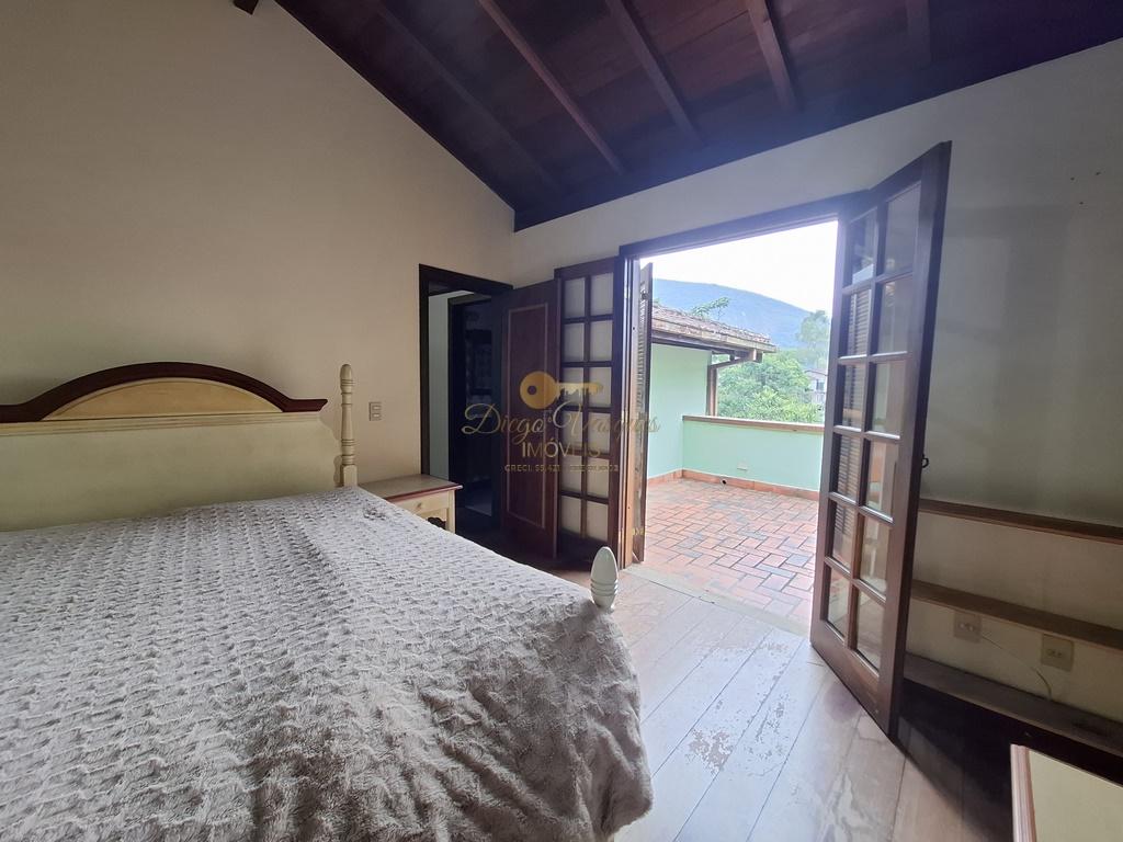 Casa à venda com 3 quartos, 2485m² - Foto 33