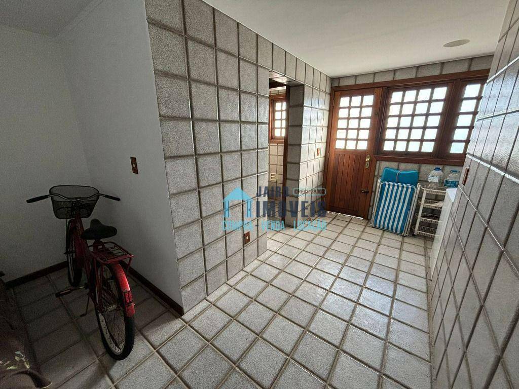 Casa à venda com 4 quartos, 290m² - Foto 19