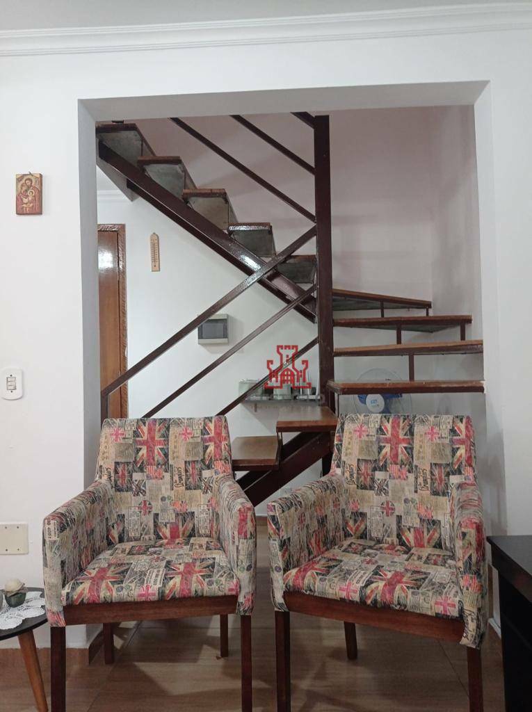 Sobrado à venda com 3 quartos, 70m² - Foto 18