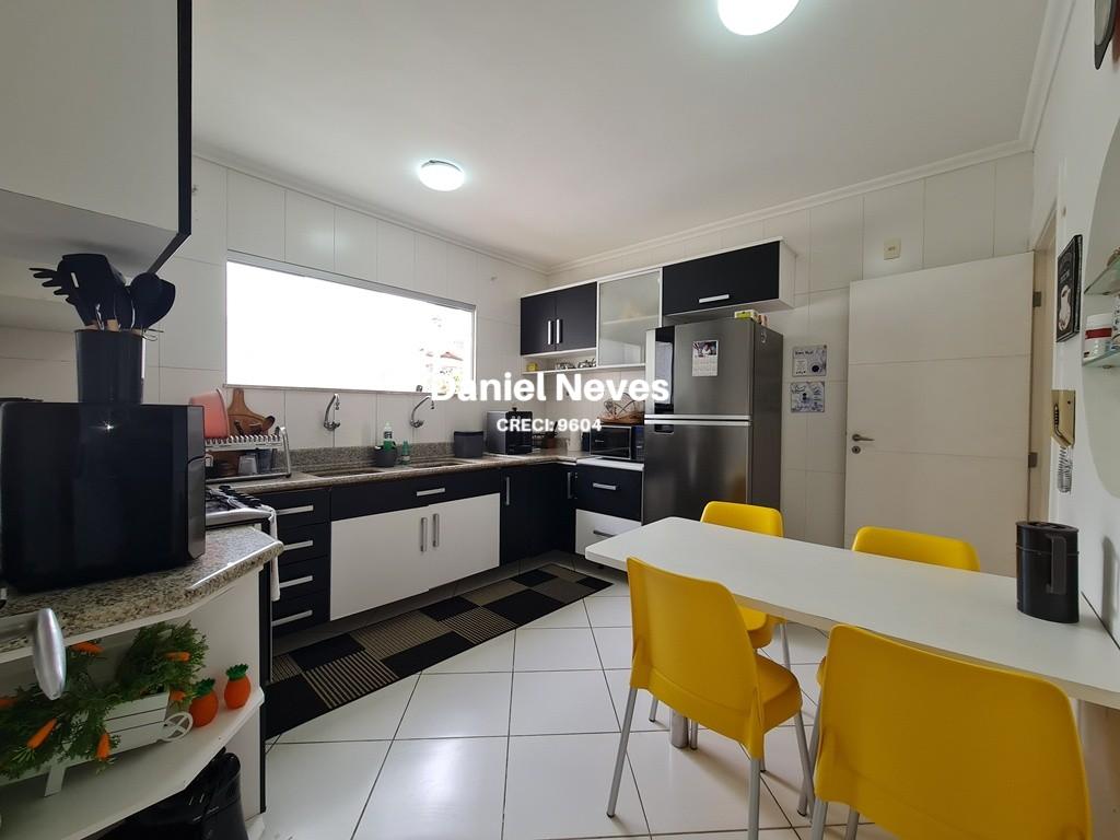 Casa de Condomínio à venda com 4 quartos, 173m² - Foto 27