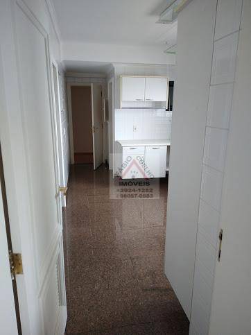 Apartamento à venda com 4 quartos, 310m² - Foto 8