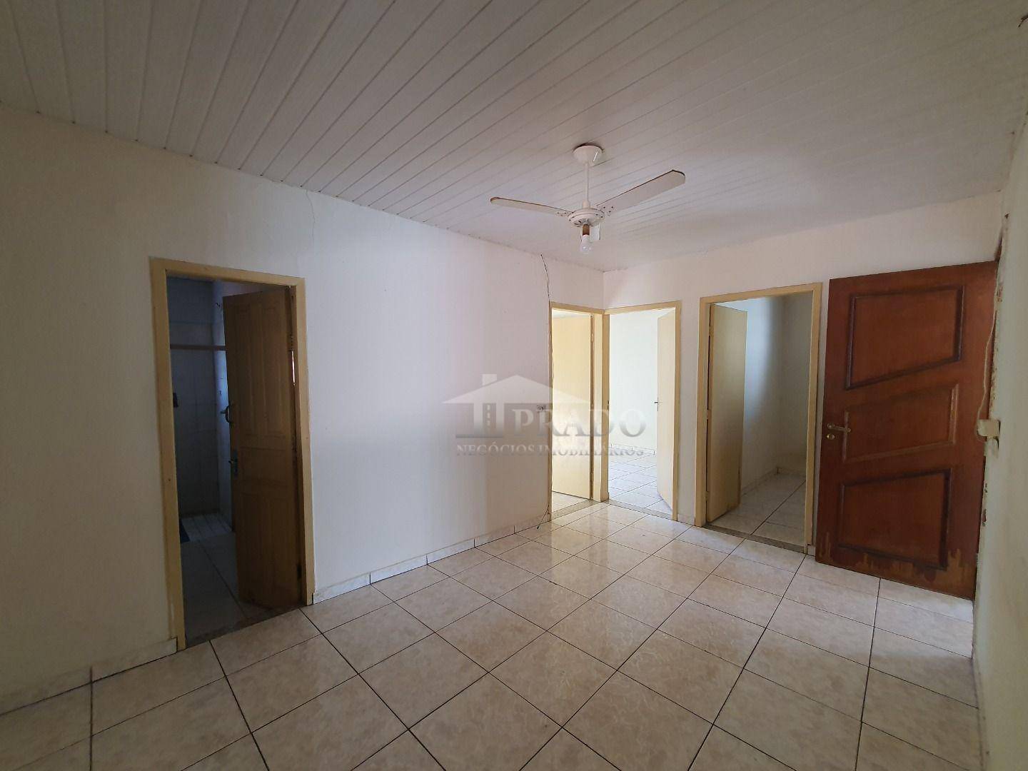 Casa à venda com 4 quartos, 200m² - Foto 10