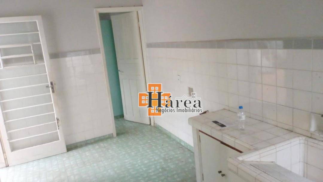 Casa para alugar com 3 quartos, 160m² - Foto 10