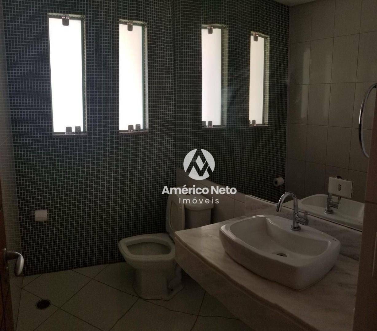 Casa à venda e aluguel com 3 quartos, 340m² - Foto 19