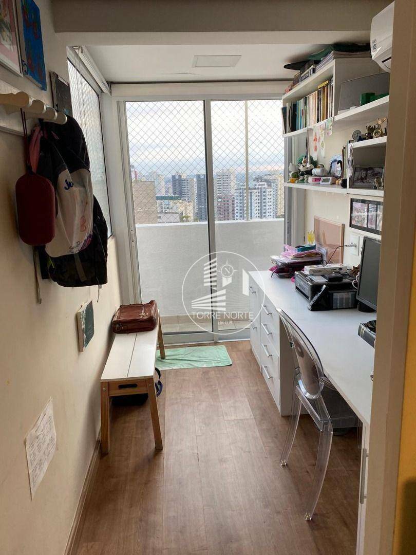 Apartamento à venda com 2 quartos, 104m² - Foto 2