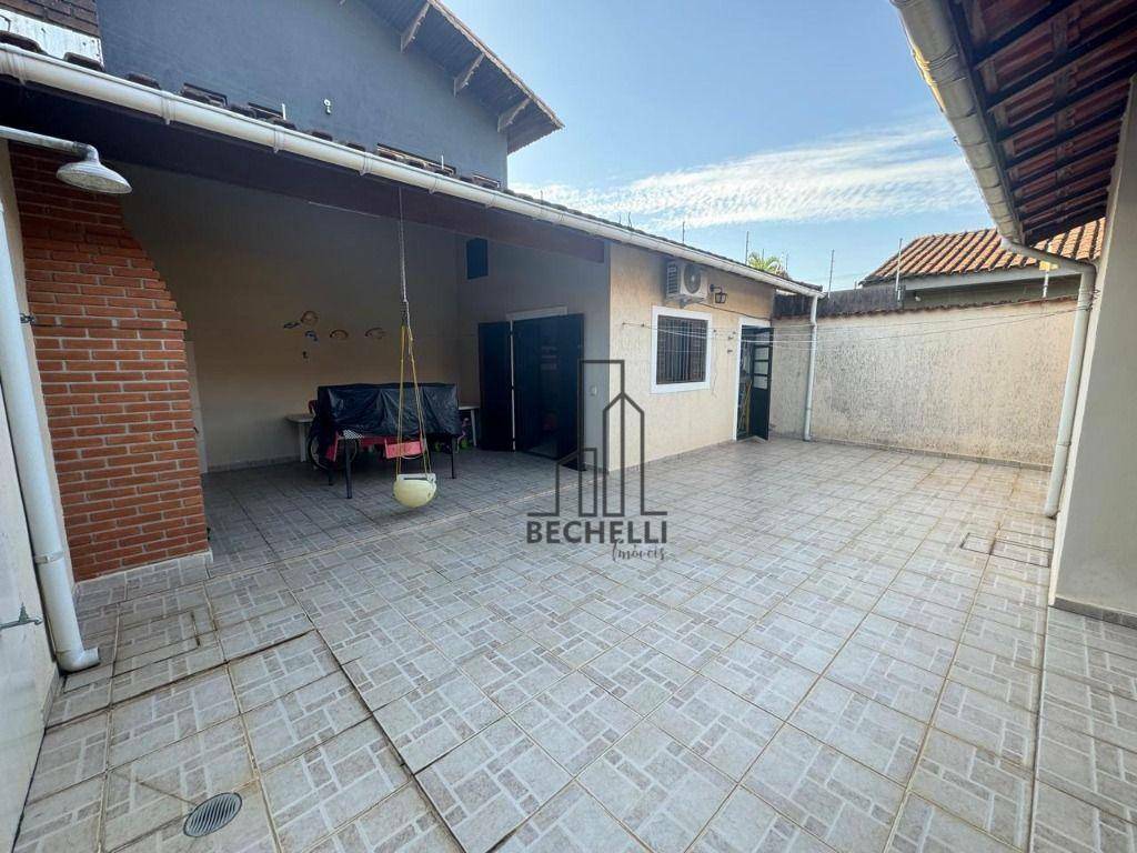 Casa à venda com 3 quartos, 156m² - Foto 11