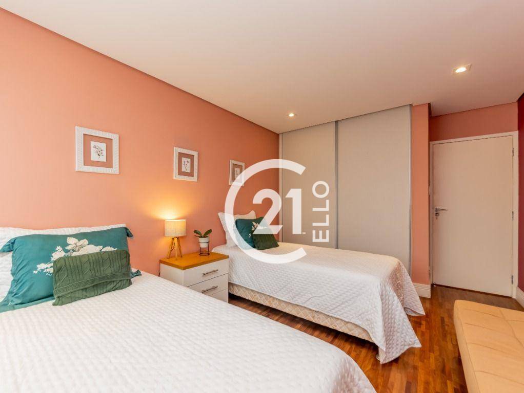 Apartamento à venda com 3 quartos, 141m² - Foto 20