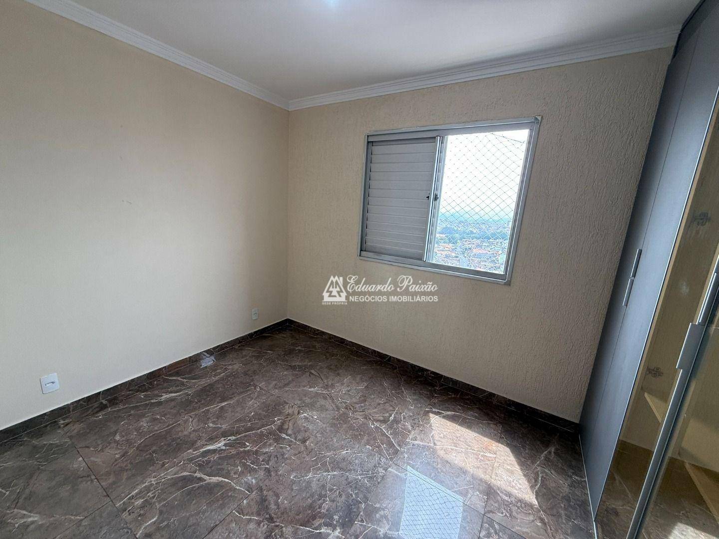 Apartamento à venda com 3 quartos, 76m² - Foto 20