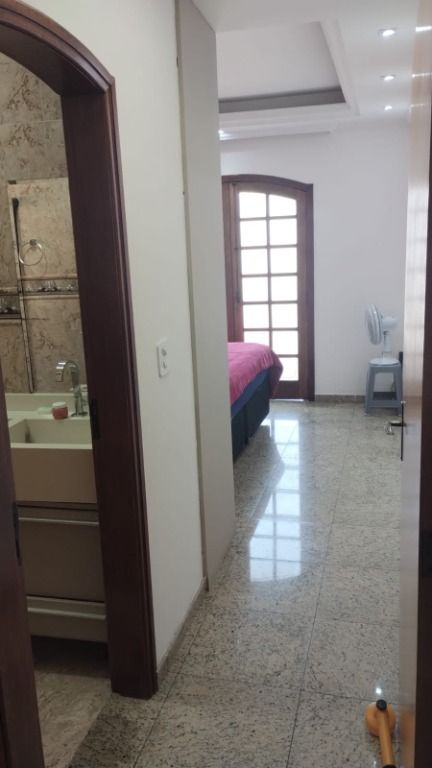 Casa à venda com 3 quartos, 180m² - Foto 20