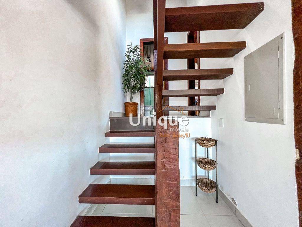 Casa de Condomínio à venda com 3 quartos, 204m² - Foto 13