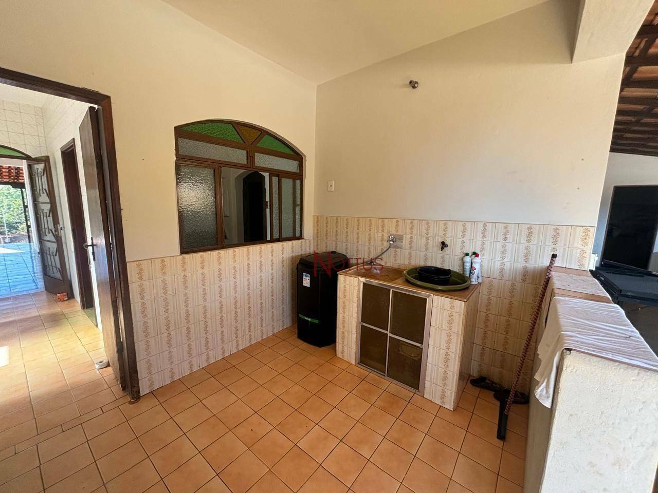 Casa à venda com 3 quartos, 250m² - Foto 8