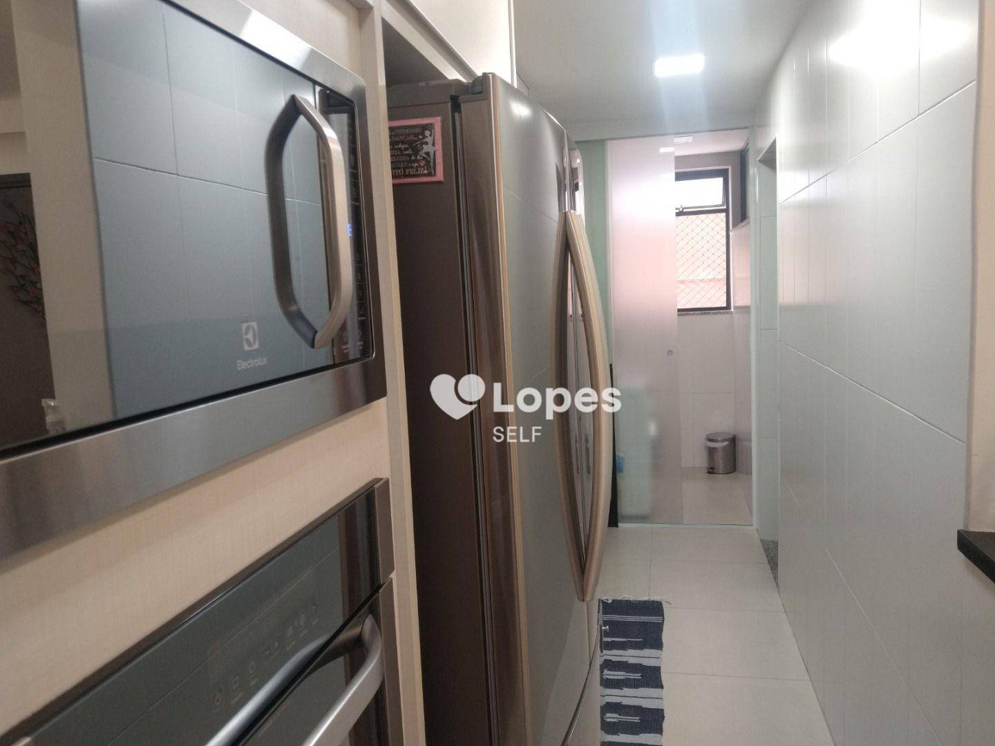 Apartamento à venda com 3 quartos, 94m² - Foto 7