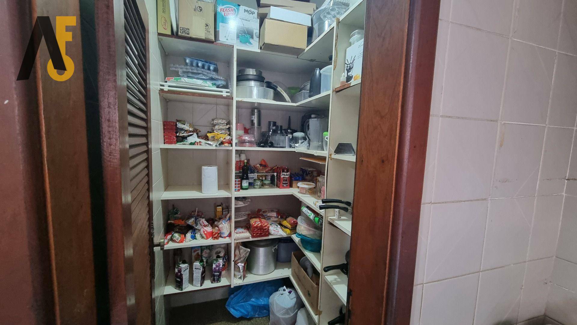 Casa de Condomínio à venda com 6 quartos, 391m² - Foto 38