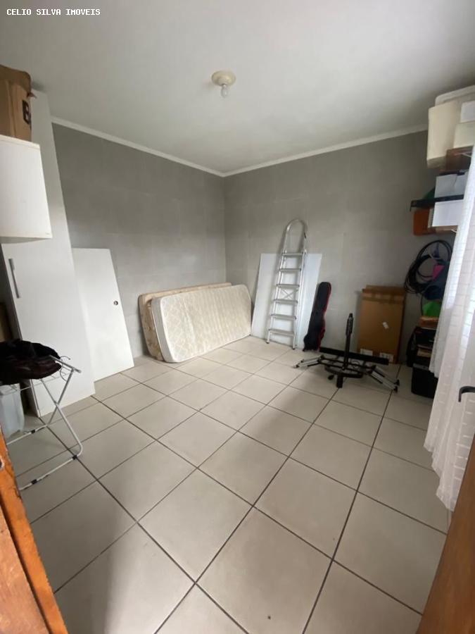 Casa à venda com 3 quartos, 187m² - Foto 28