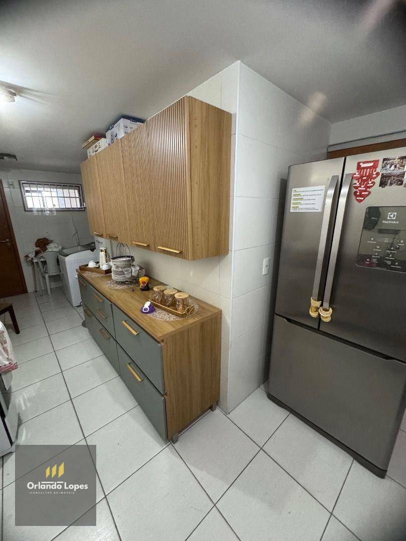 Apartamento à venda com 3 quartos, 112m² - Foto 8