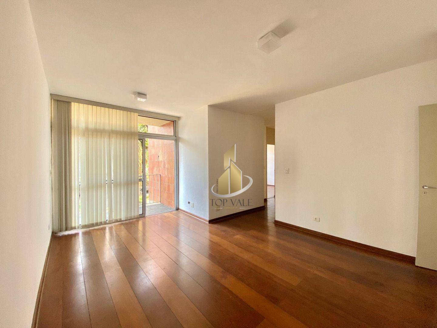 Apartamento à venda com 3 quartos, 98m² - Foto 1