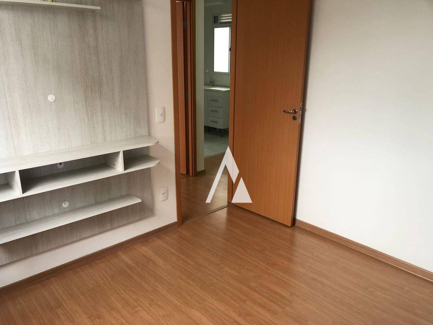 Apartamento à venda com 2 quartos, 40m² - Foto 12