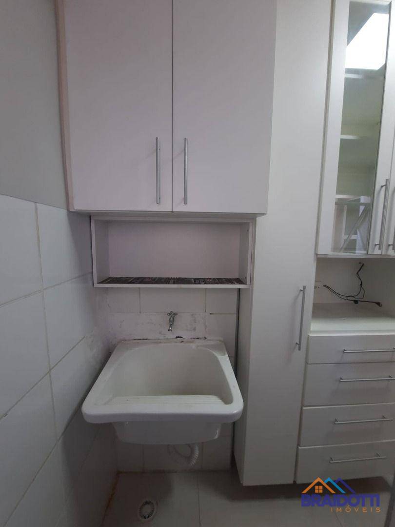 Apartamento à venda com 2 quartos, 56m² - Foto 18