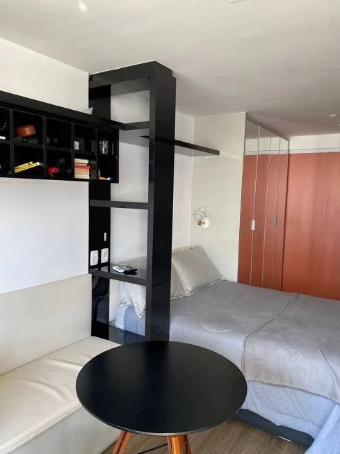 Apartamento à venda com 1 quarto, 29m² - Foto 3