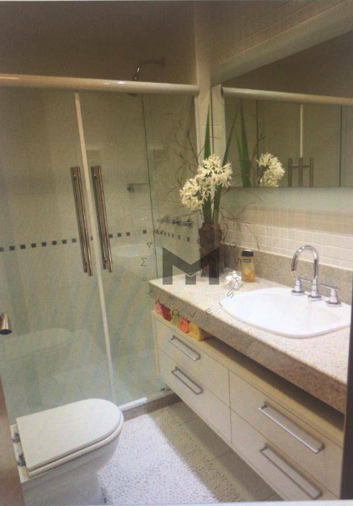 Apartamento à venda com 4 quartos, 205m² - Foto 23