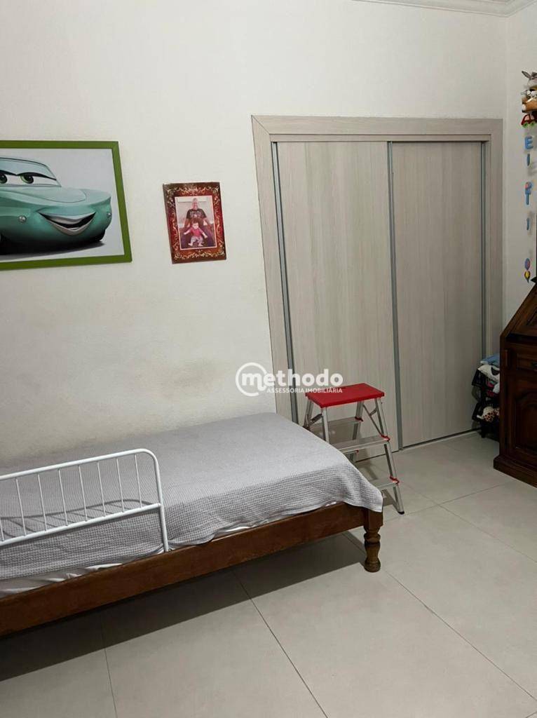 Casa à venda com 3 quartos, 410m² - Foto 28