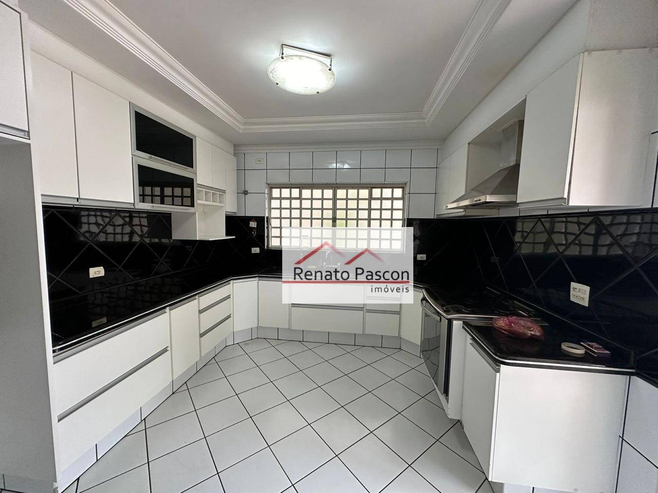 Sobrado à venda com 3 quartos, 249m² - Foto 12