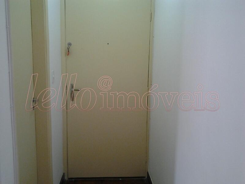 Apartamento para alugar com 2 quartos, 85m² - Foto 18