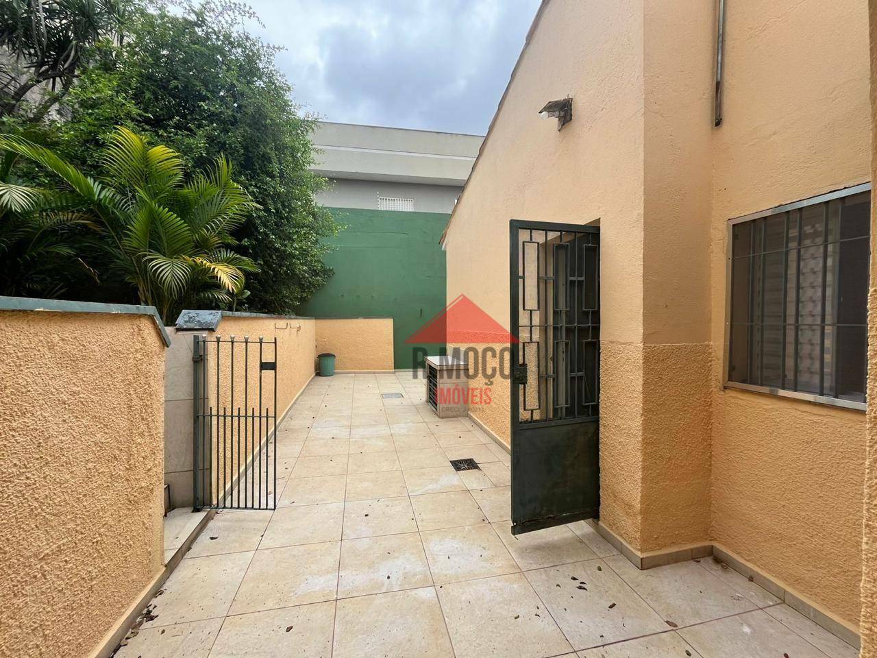 Casa à venda com 2 quartos, 100m² - Foto 12
