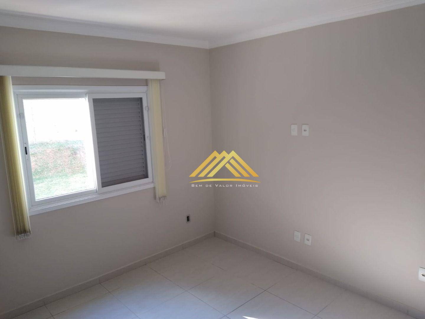 Casa à venda com 3 quartos, 210m² - Foto 24