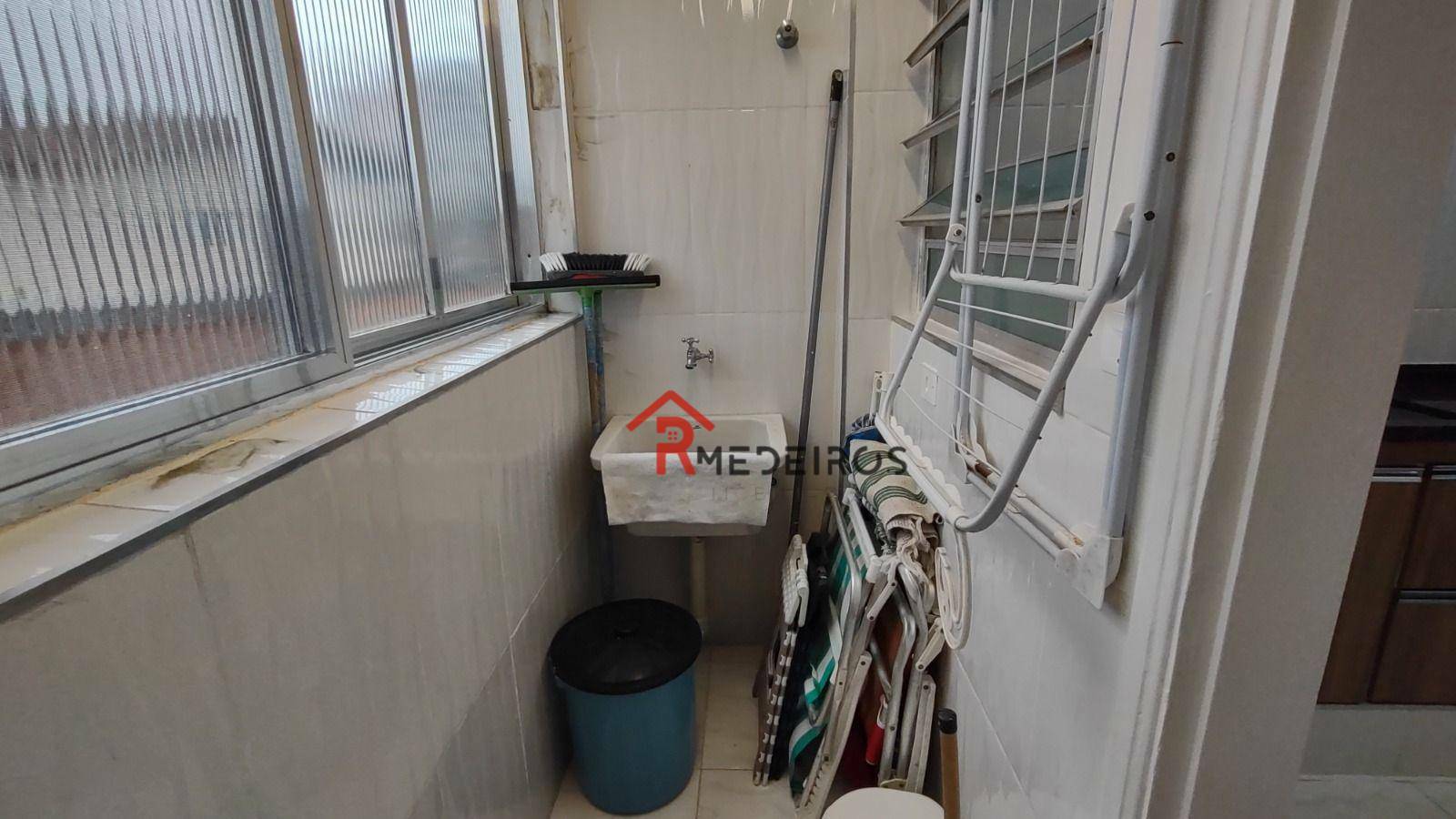 Apartamento à venda com 2 quartos, 66m² - Foto 18