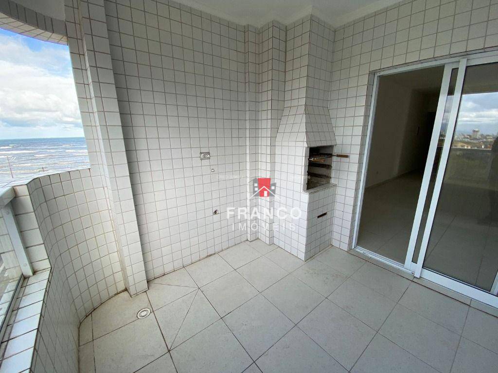 Apartamento à venda com 2 quartos, 67m² - Foto 5