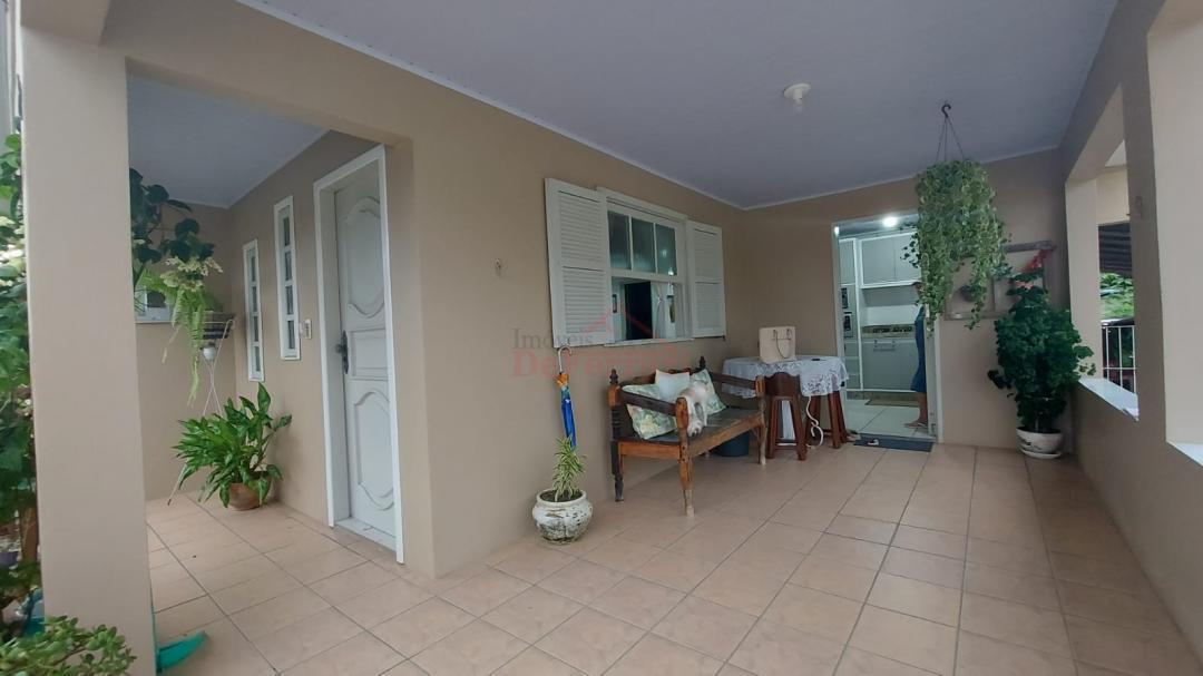 Casa à venda com 4 quartos, 96m² - Foto 15