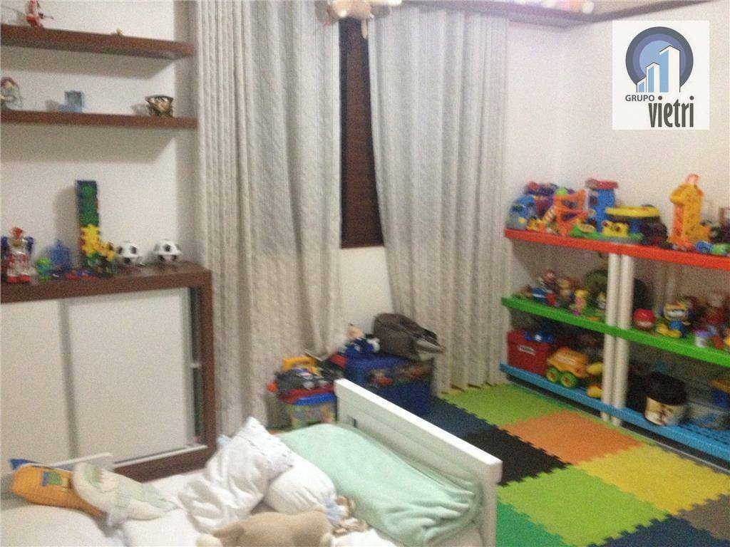 Sobrado à venda com 3 quartos, 240m² - Foto 14