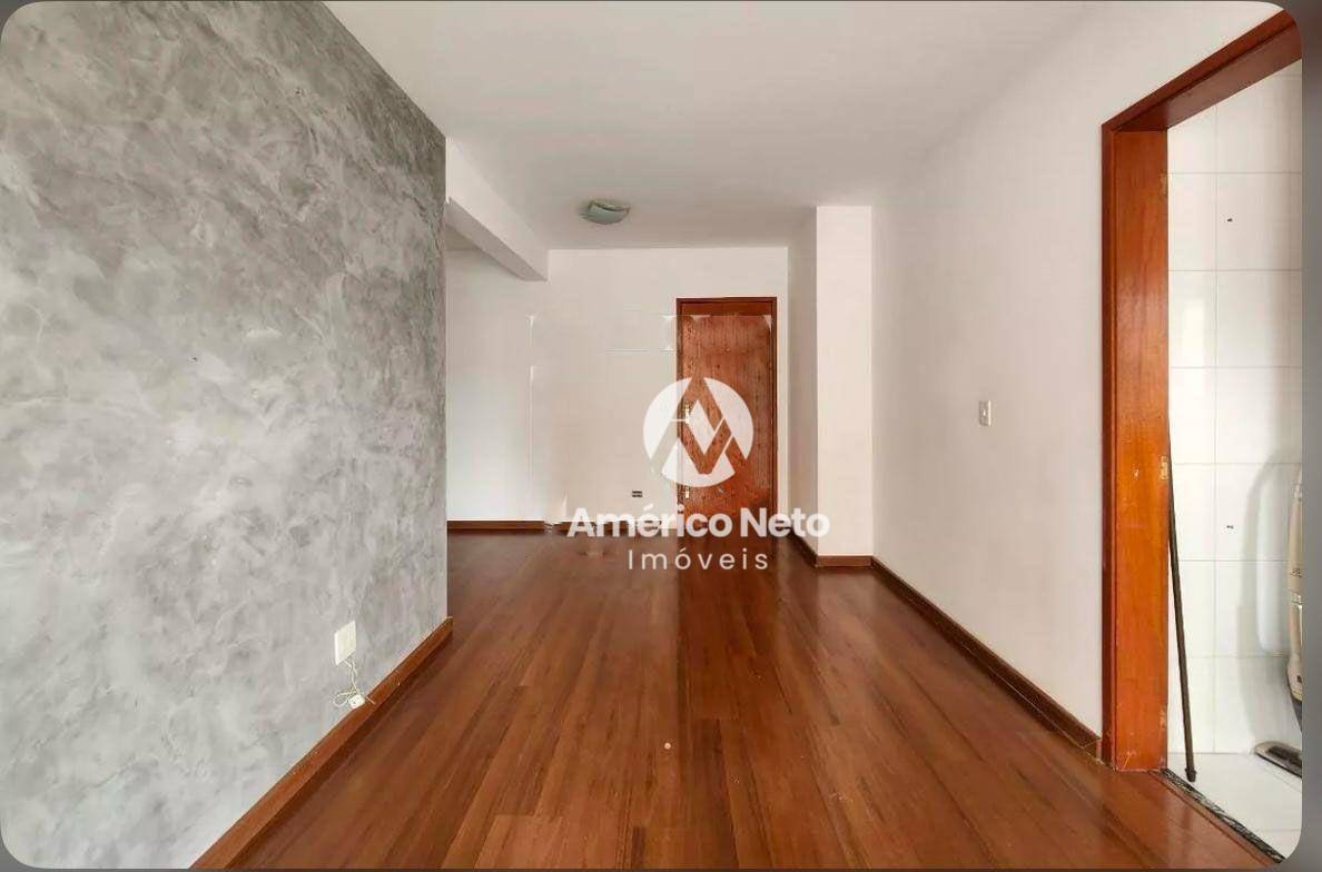 Apartamento à venda com 2 quartos, 65m² - Foto 4