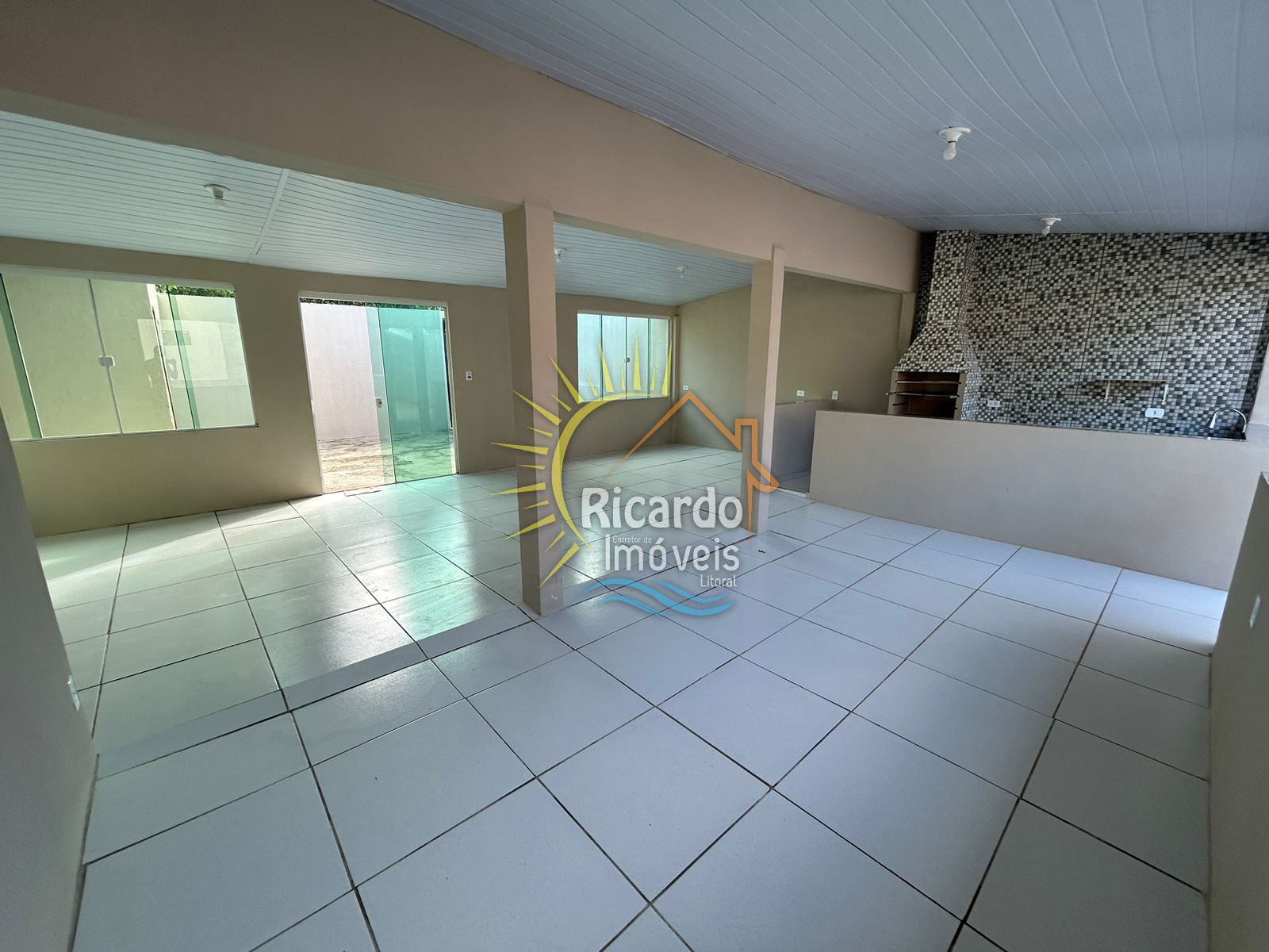 Casa à venda com 5 quartos, 240m² - Foto 34