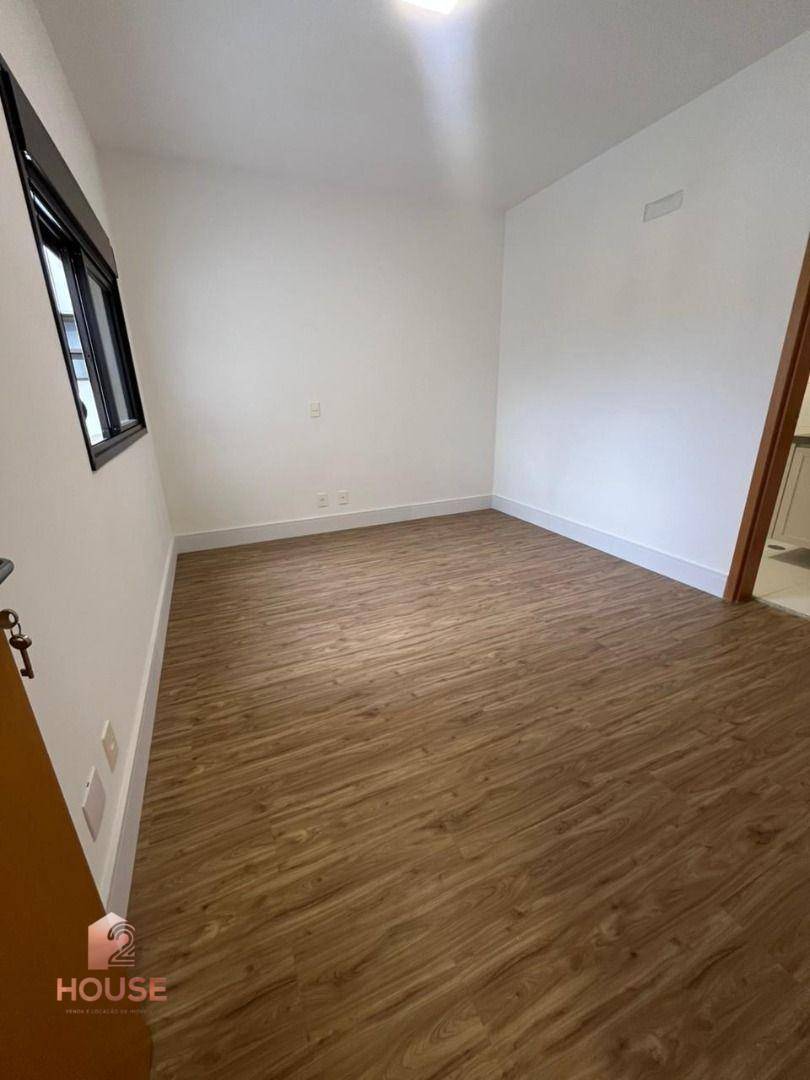 Apartamento, 3 quartos, 192 m² - Foto 2